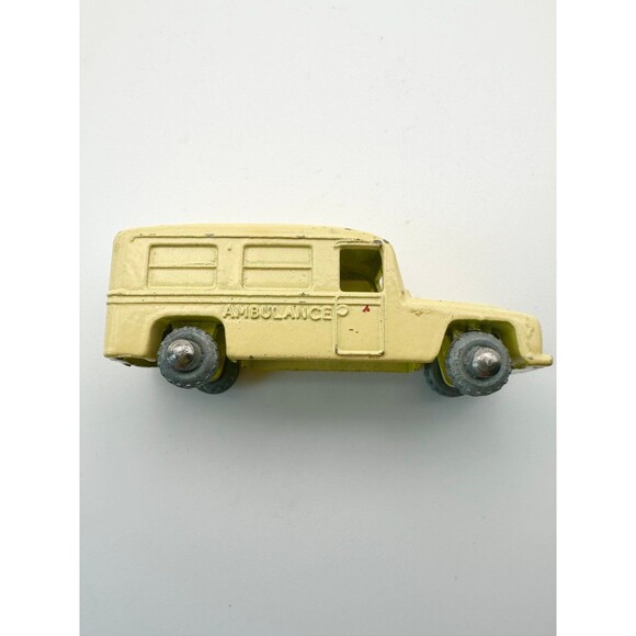 Vintage Matchbox Lesney no.14 daimler toy Ambulance car rare - Picture 4 of 7